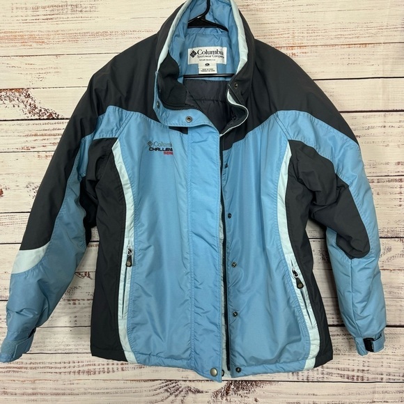Columbia Challenge Series light blue hooded size xl Down Snow Jacket - Picture 1 of 10